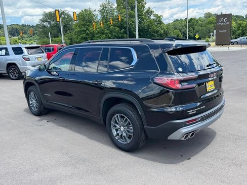 Used 2025 GMC Acadia Elevation AWD/4WD image 5