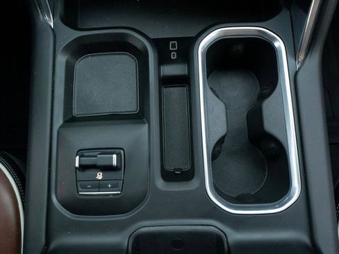 Used 2024 GMC Sierra 2500 Denali Ultimate image 26