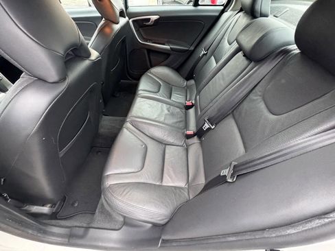 Used 2012 Volvo S60 T5 w/ Multimedia Pkg image 16