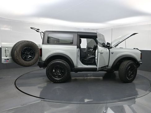 Used 2021 Ford Bronco First Edition AWD/4WD image 36
