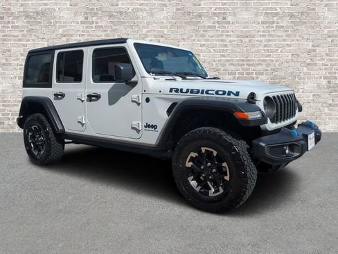 Used 2025 Jeep Wrangler Unlimited Rubicon 4xe image 1
