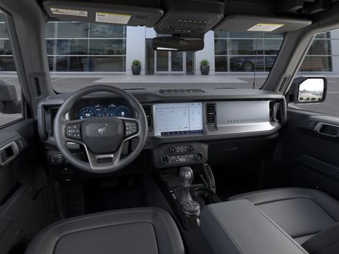 New 2026 Ford Bronco Badlands AWD/4WD image 9