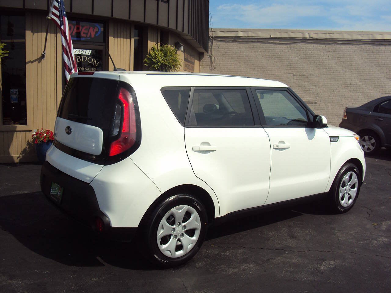 Used 2015 Kia Soul FWD image 6