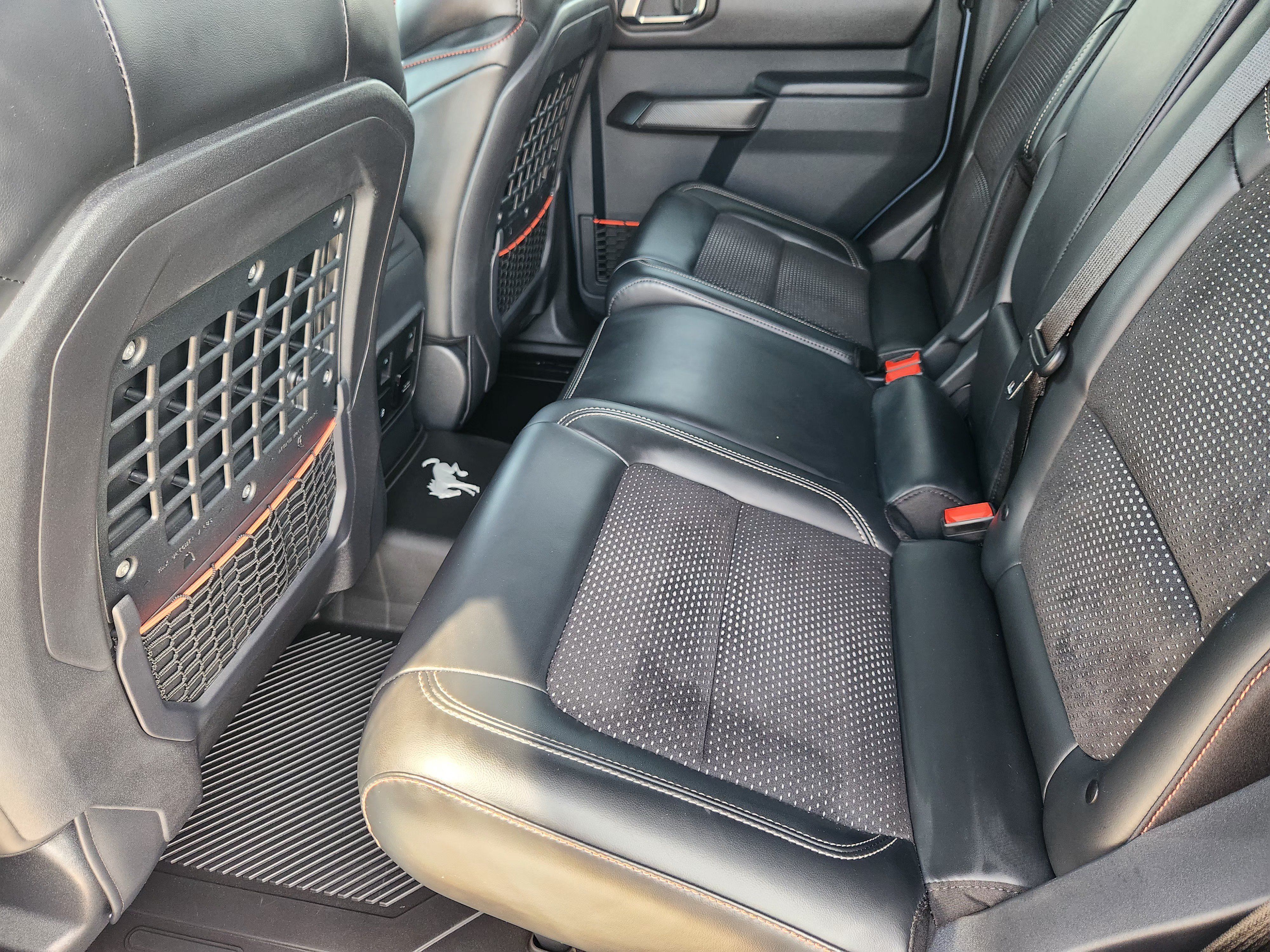 Used 2024 Ford Bronco Raptor w/ Interior Carbon Fiber Pack 6 AWD/4WD image 29
