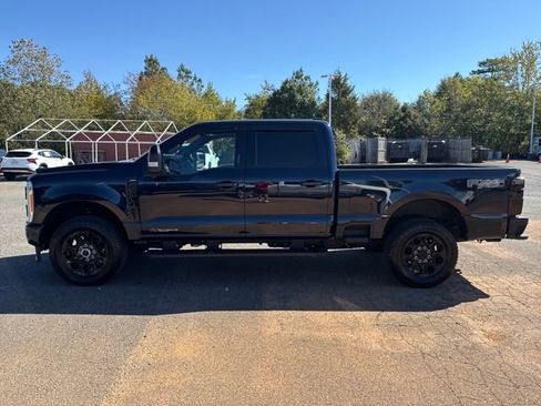 Used 2023 Ford F250 Lariat w/ Black Appearance Package image 2