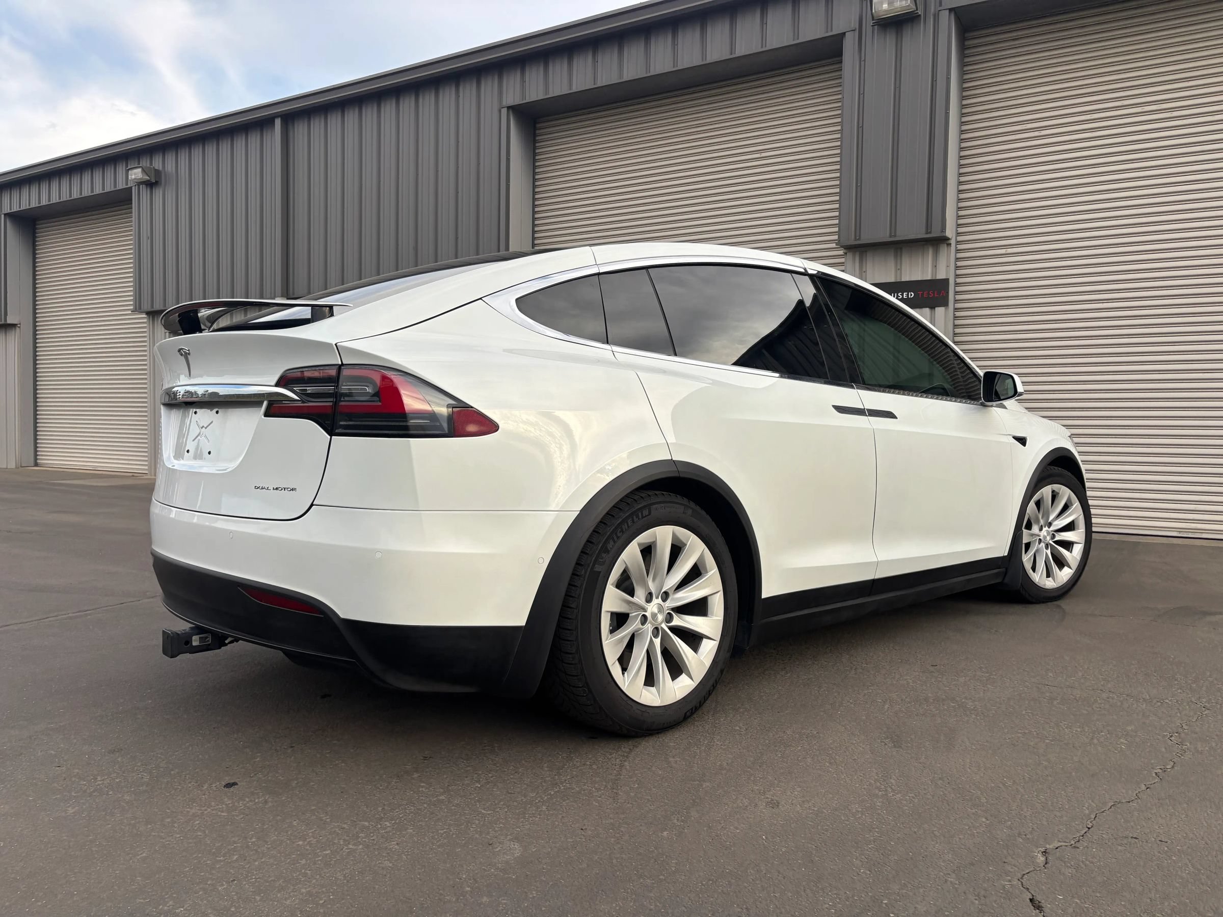 Used 2020 Tesla Model X Long Range AWD/4WD image 8
