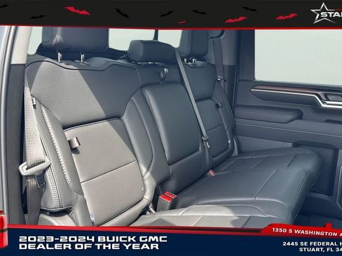 New 2026 GMC Sierra 2500 Denali w/ Denali Reserve Package image 18