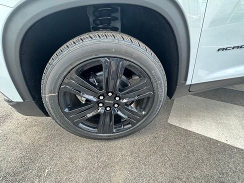 New 2026 GMC Acadia Elevation w/ Black Edition FWD image 9