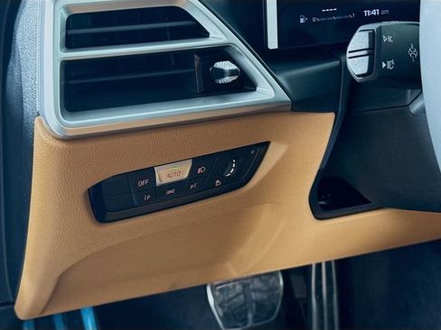 New 2026 BMW 440i xDrive Convertible w/ Premium Package image 18