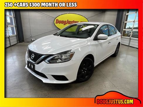 Used 2018 Nissan Sentra S image 1