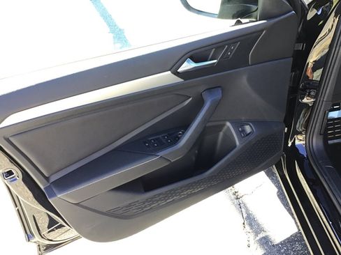 Used 2024 Volkswagen Jetta Sport FWD image 32
