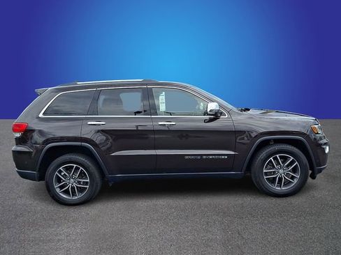 Used 2017 Jeep Grand Cherokee Limited w/ Luxury Group II AWD/4WD image 4
