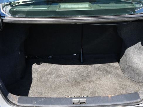 Used 2019 Nissan Sentra SV FWD image 16