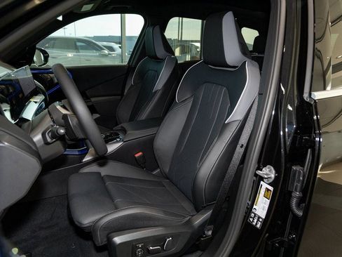 Used 2026 BMW X3 xDrive30 w/ Premium Package image 34