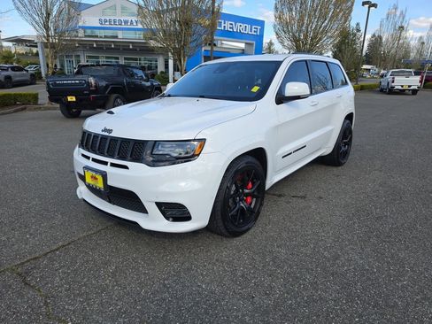 Used 2018 Jeep Grand Cherokee SRT image 1