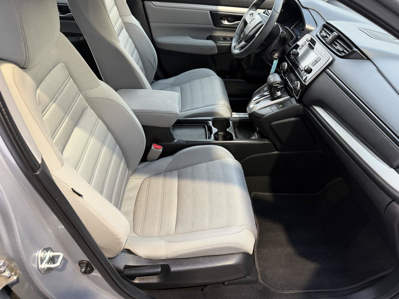 Used 2018 Honda CR-V LX image 10