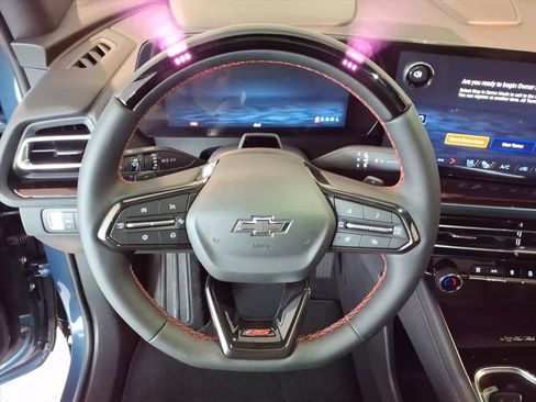 New 2026 Chevrolet Traverse RS image 12