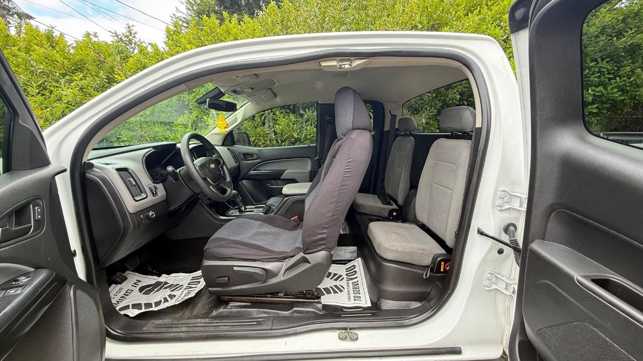 Used 2019 Chevrolet Colorado W/T w/ WT Convenience Package RWD image 9