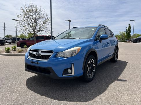 Used 2016 Subaru Crosstrek 2.0i Premium w/ Moonroof Package AWD/4WD image 14