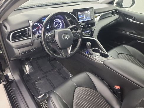 Used 2023 Toyota Camry SE image 25