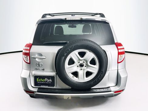 Used 2011 Toyota RAV4 FWD 4dr 4-cyl 4-Spd AT (Natl) w/ Base L4 Extra Value Pkg image 7