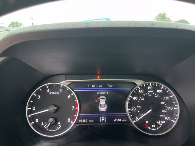 Used 2021 Nissan Sentra SR w/ SR Premium Package FWD image 20