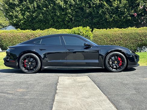 Certified 2024 Porsche Taycan GTS AWD/4WD image 9