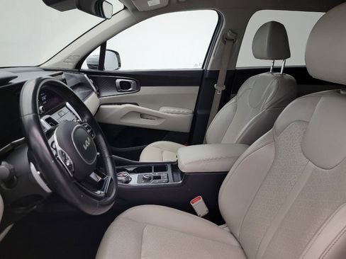 Used 2023 Kia Sorento EX AWD/4WD image 17
