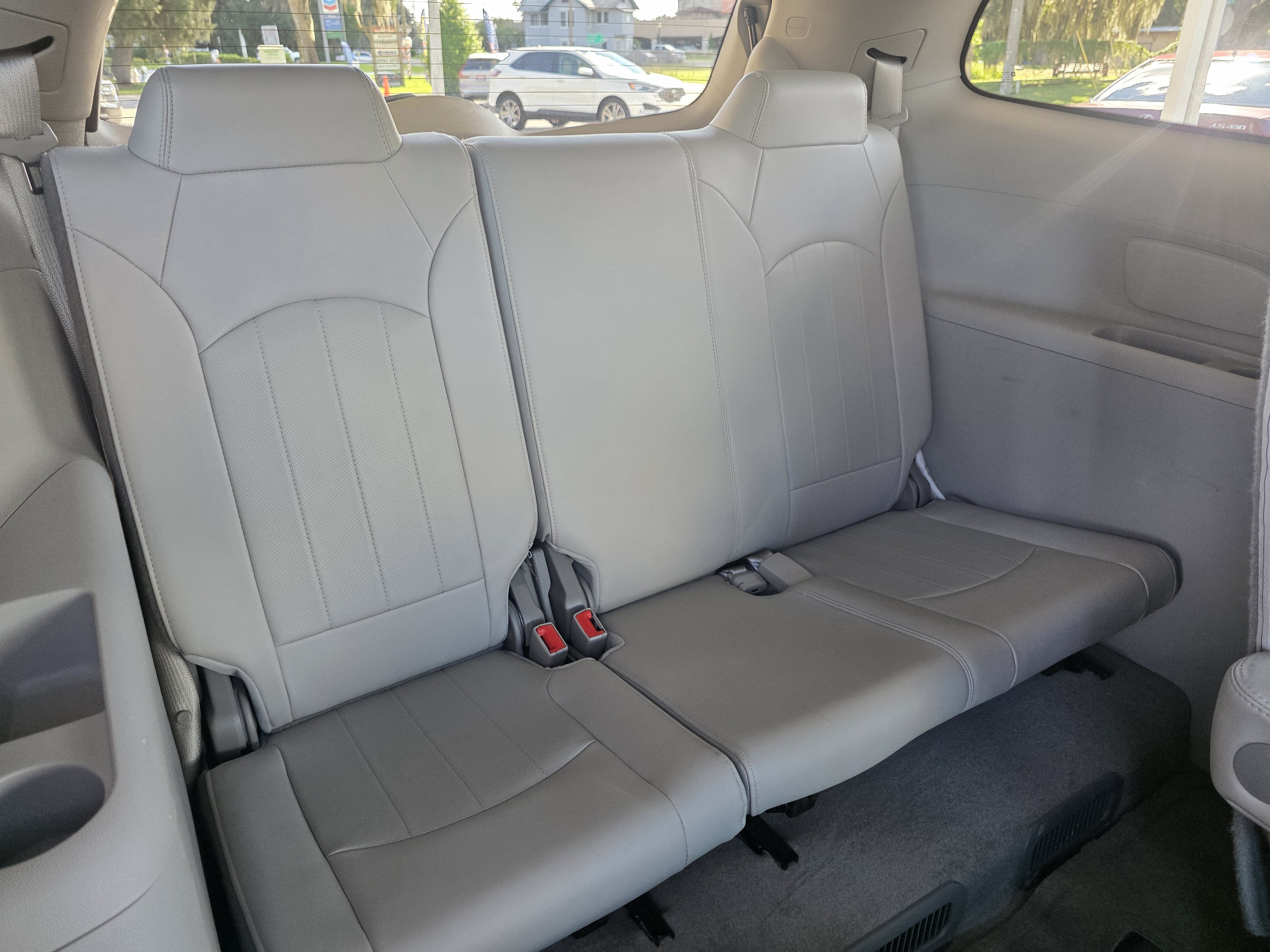 Used 2017 Buick Enclave Leather w/ Trailering Package AWD/4WD image 39
