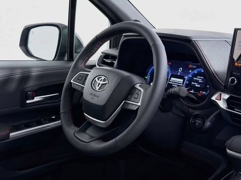 New 2026 Toyota Sienna XSE AWD/4WD image 34