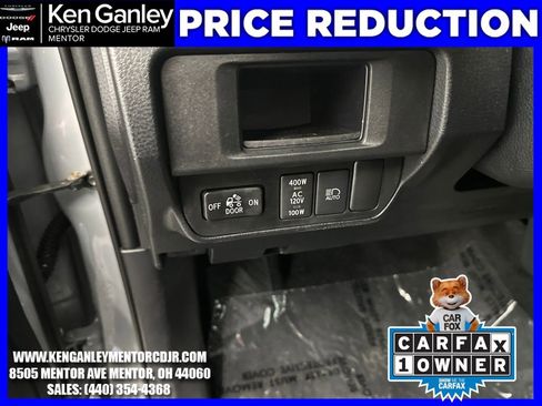 Used 2019 Toyota Tacoma TRD Sport image 12