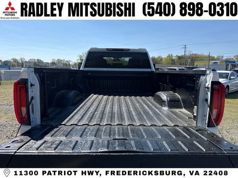 Used 2022 GMC Sierra 2500 SLT w/ Snow Plow Prep/Camper Package AWD/4WD image 14