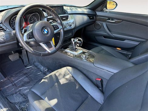 Used 2014 BMW Z4 sDrive28i image 14