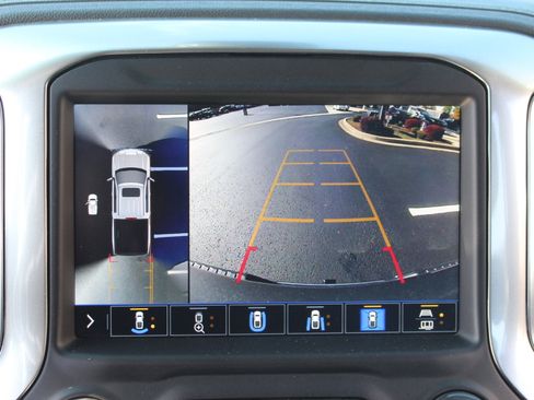 Used 2020 Chevrolet Silverado 1500 LTZ image 22