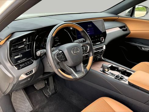 Certified 2025 Lexus RX 350 Premium FWD image 18