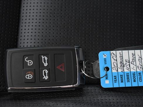 Used 2019 Jaguar I-PACE First Edition image 33