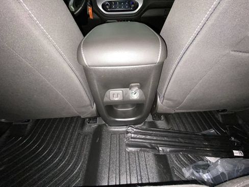 Used 2021 GMC Canyon Elevation w/ Driver Alert Package RWD image 29