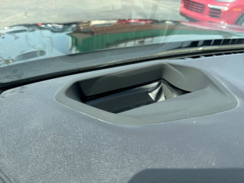 Used 2020 BMW 530i xDrive w/ Premium Package image 24