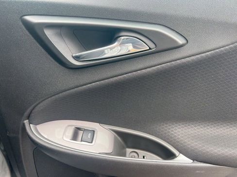 Used 2024 Chevrolet Malibu LT image 30