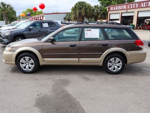 Used 2008 Subaru Outback 2.5i image 2