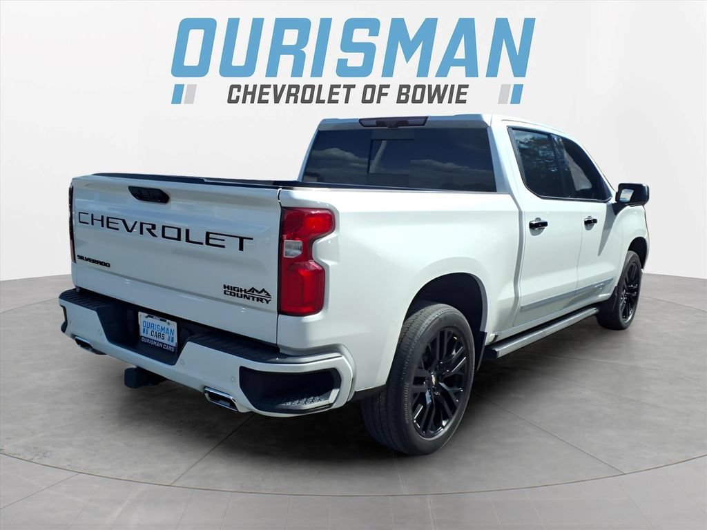 Certified 2023 Chevrolet Silverado 1500 High Country w/ High Country Premium Package AWD/4WD image 3