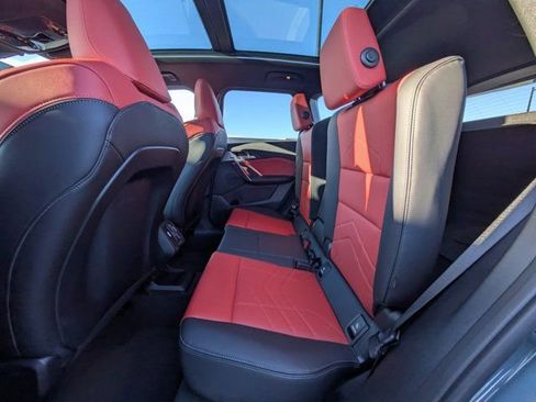 Used 2025 BMW X1 xDrive28i w/ Premium Package image 10