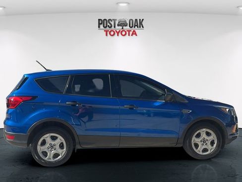 Used 2019 Ford Escape S image 8