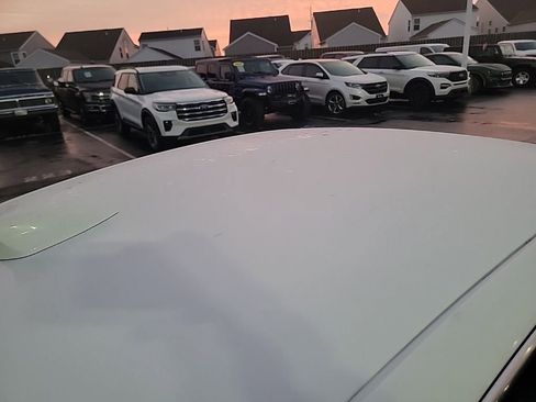 Used 2023 Chevrolet Malibu LT image 22