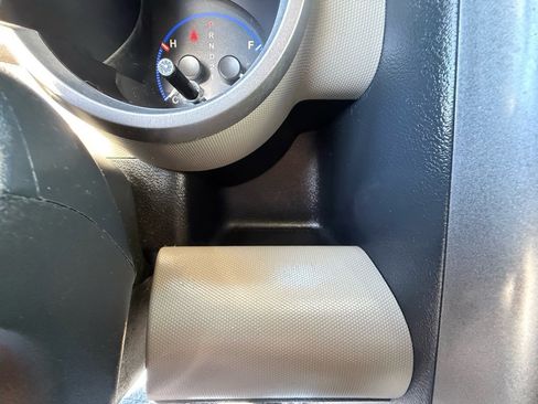 Used 2010 Honda Element EX image 20