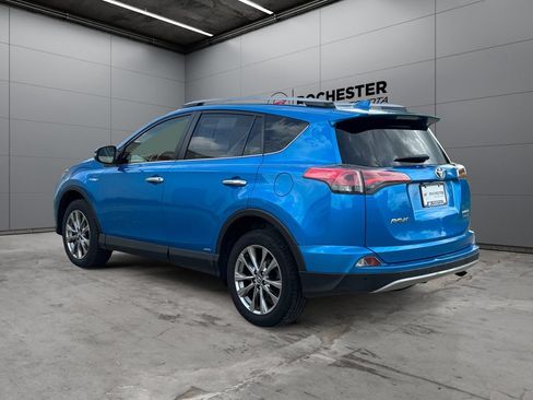 Used 2018 Toyota RAV4 Limited w/ Advanced Technology Package AWD/4WD image 3
