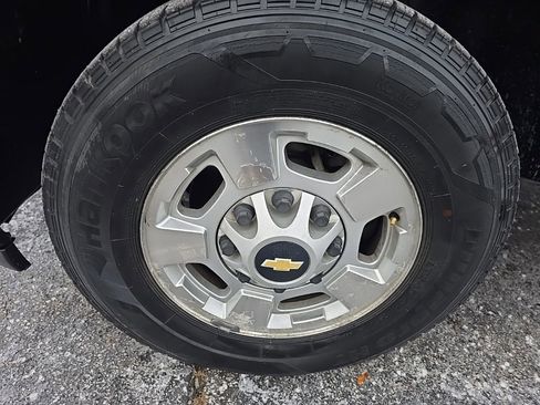 Used 2011 Chevrolet Silverado 2500 LT image 31