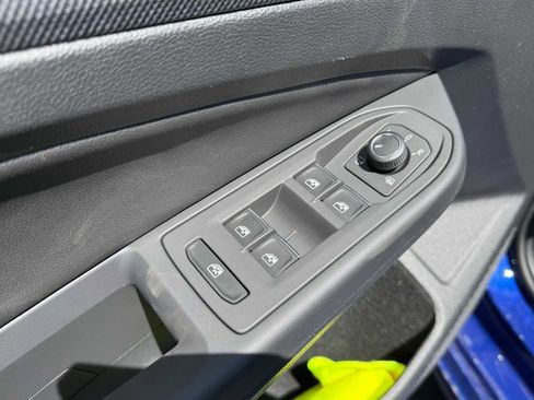 New 2026 Volkswagen Golf image 6