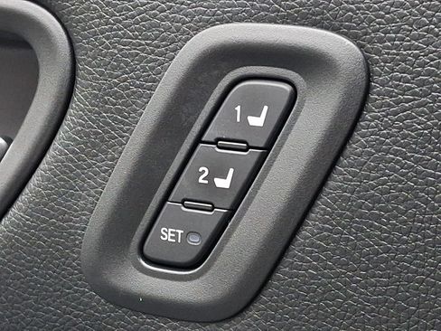Used 2024 Honda Pilot EX-L image 25