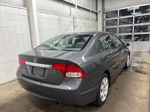 Used 2010 Honda Civic LX image 3